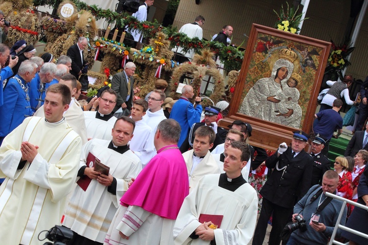 Główne uroczystości 140. rocznicy objawień maryjnych w Gietrzwałdzie