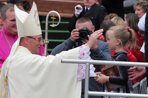 Główne uroczystości 140. rocznicy objawień maryjnych w Gietrzwałdzie