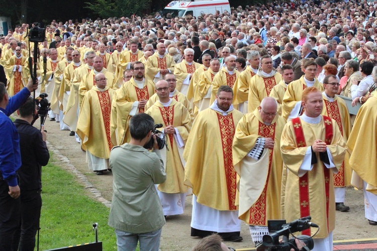 Główne uroczystości 140. rocznicy objawień maryjnych w Gietrzwałdzie