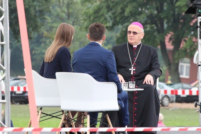 Główne uroczystości 140. rocznicy objawień maryjnych w Gietrzwałdzie