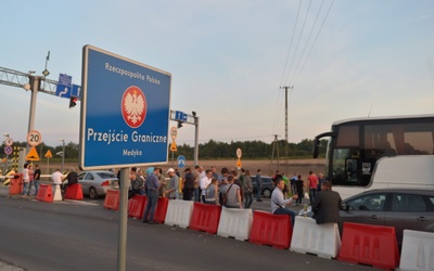 Zwolennicy Saakaszwilego wdarli się na przejście graniczne