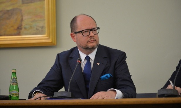 Wassermann po zeznaniach prezydenta Gdańska: wystąpiło "dużo rozbieżności"