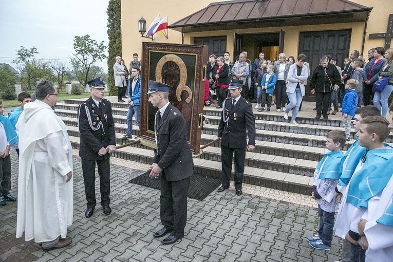 Matka Boża w Lucynowie