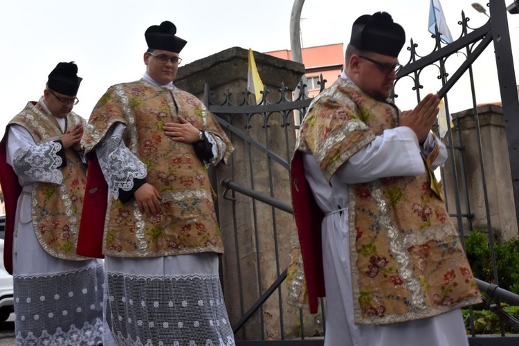 Uroczysta Msza św. w kościele pw. Krzyża Świętego