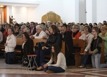 Msza św. z modlitwą o uzdrowienie w kościele księży pallotynów w Lublinie