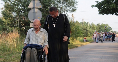 Troszczy się o każdą swoją owieczkę