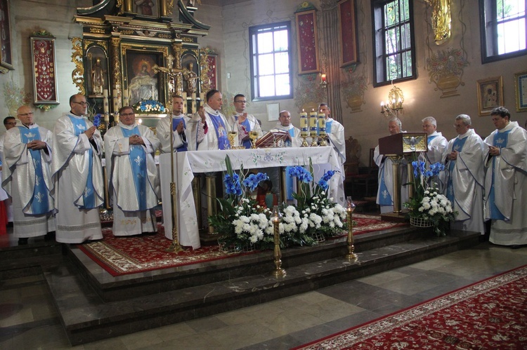 Uroczystość w Czarnym Potoku