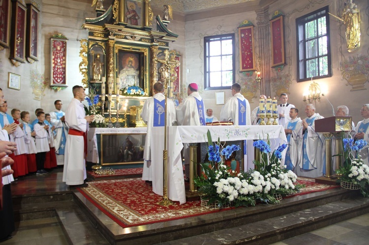 Uroczystość w Czarnym Potoku