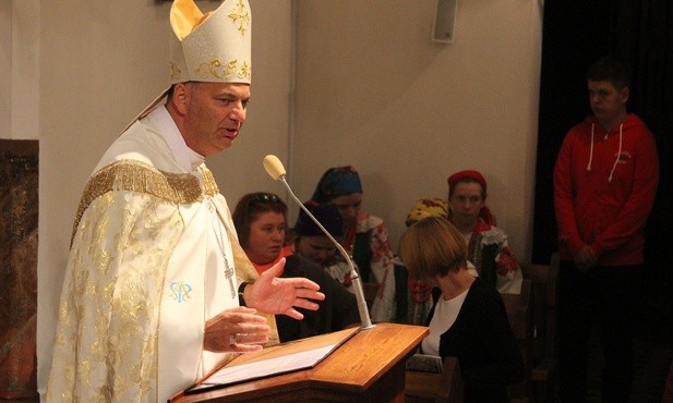 Bp Kaszak: musimy powstrzymać mord na nienarodzonych