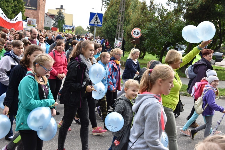 Pielgrzymka dzieci. Część 1