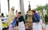 Nie bądźmy bólem dla Matki