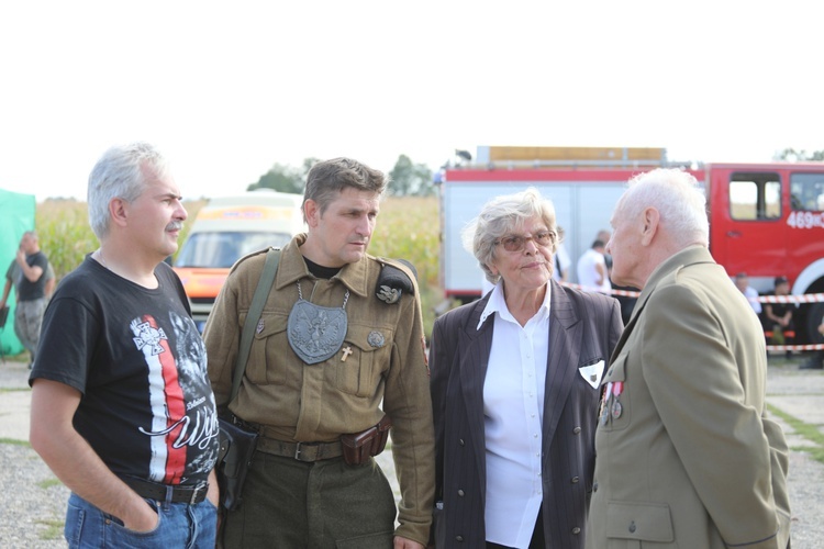 Na polanie śmierci żołnierzy "Bartka" w Starym Grodkowie - 2017