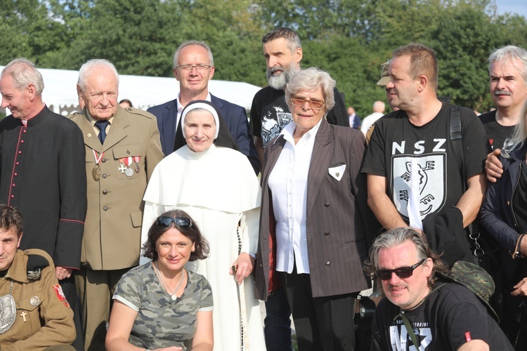 Na polanie śmierci żołnierzy "Bartka" w Starym Grodkowie - 2017