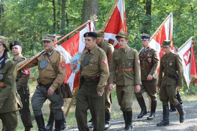 Na polanie śmierci żołnierzy "Bartka" w Starym Grodkowie - 2017