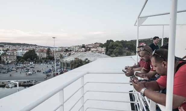 Lampedusa: polemika burmistrza z proboszczem