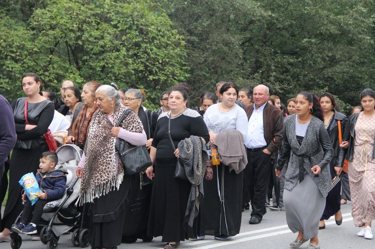 Pielgrzymka Romów do Limanowej