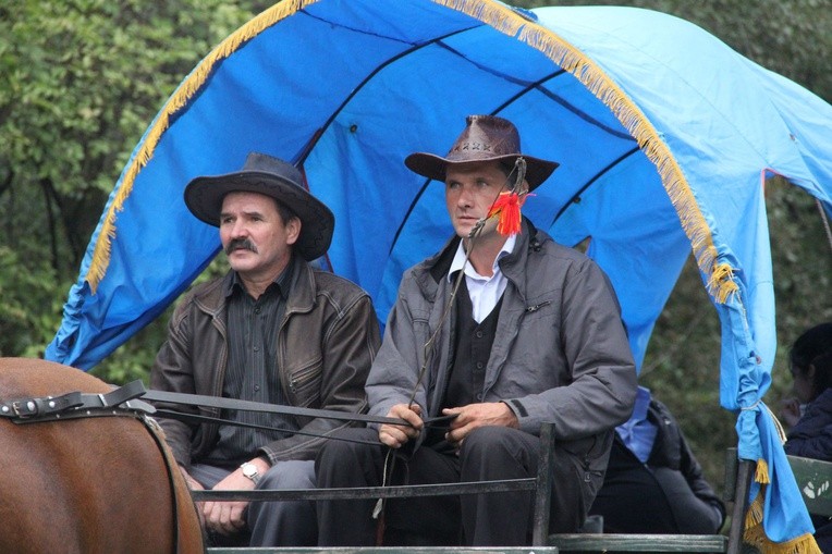 Pielgrzymka Romów do Limanowej