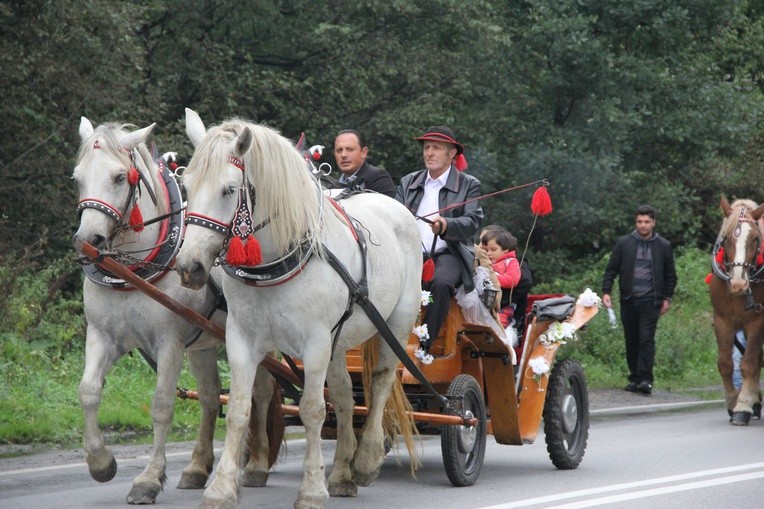 Pielgrzymka Romów do Limanowej