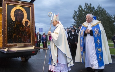 Abp Hoser w Sulejowie: nie bądźmy niewolnikami piekła