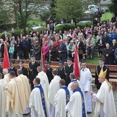 Msza św. odbyła się  na placu sanktuaryjnym. 