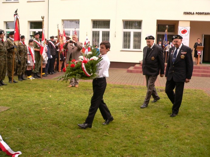 Jubileusz 10-lecia SP w Nowem