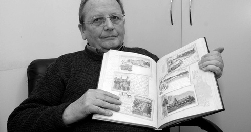 Stare pocztówki nie miały przed nim tajemnic
