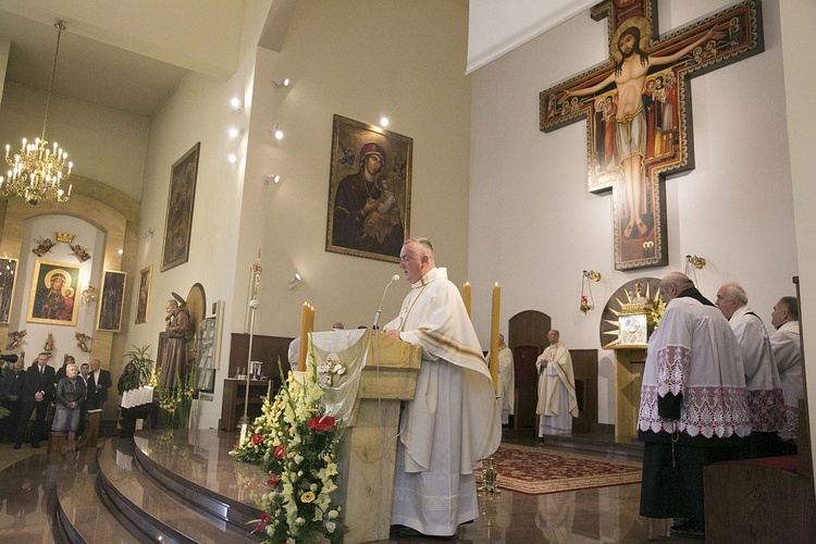 Nowe sanktuarium św. o. Pio na Gocławiu