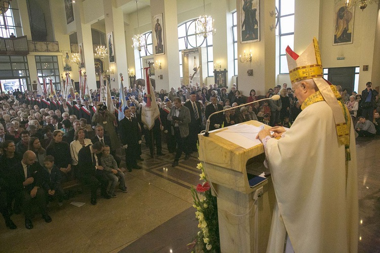 Nowe sanktuarium św. o. Pio na Gocławiu