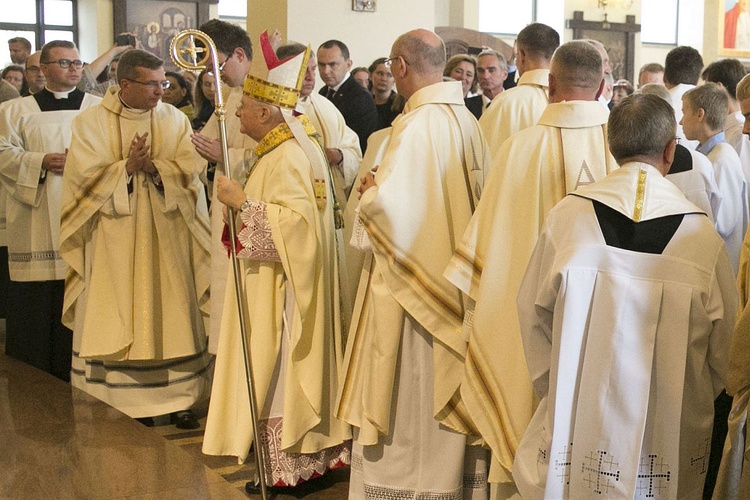 Nowe sanktuarium św. o. Pio na Gocławiu