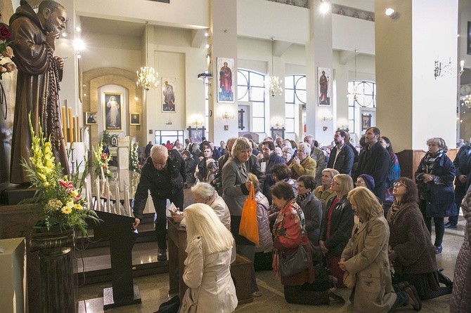 Nowe sanktuarium św. o. Pio na Gocławiu