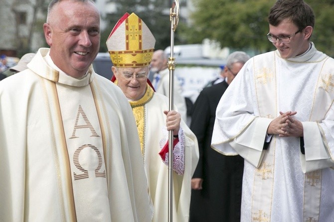 Nowe sanktuarium św. o. Pio na Gocławiu