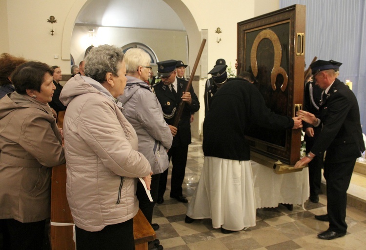 Jasnogórska Pani w parafii w Tłuszczu