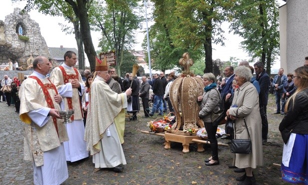 Sama praca to za mało