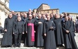 Nowe rzymskie zdjęcia biskupa