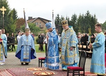 ▼	Biały Bór, 24 września – Boskiej Liturgii przewodniczyli: metropolita przemysko-warszawski abp Eugeniusz Popowicz oraz ordynariusz eparchii wrocławsko-gdańskiej bp Włodzimierz Juszczak.