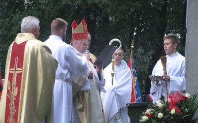 Poświęcenia dokonał bp senior Tadeusz Rakoczy