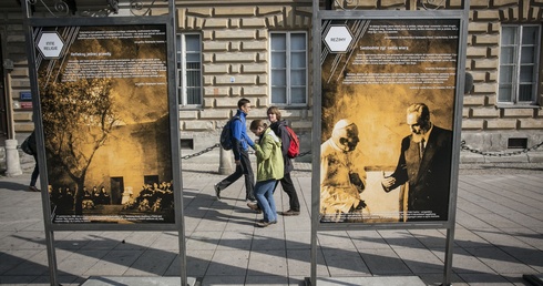 Człowiek 2.0. „Dziedziniec Dialogu” już w październiku