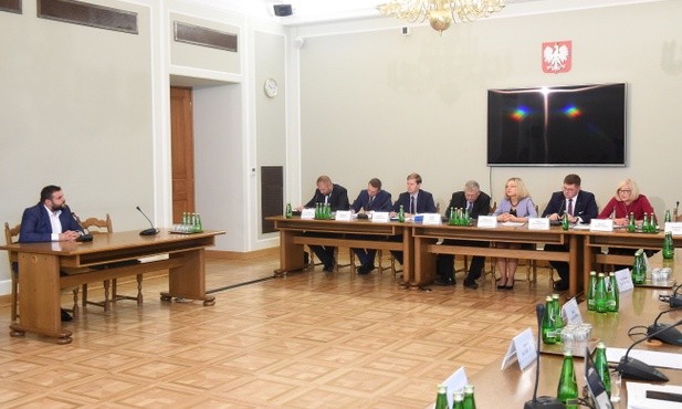 Zeznania przed komisją śledczą o złocie Amber Gold