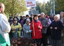 Modlitwa za Lublin na skrzyżowaniu al. Kraśnickiej z Bohaterów Monte Cassino