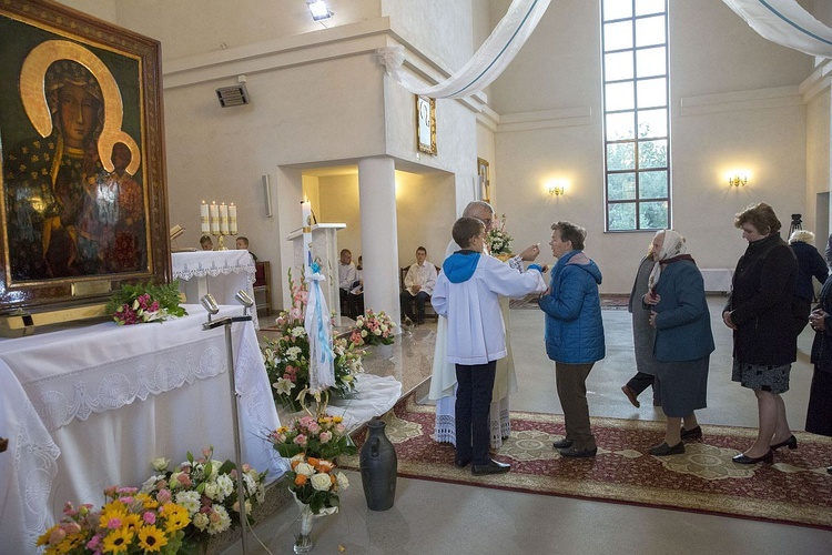 Maryja pozostaje w Miąsem. Chce odwiedzić każdą rodzinę