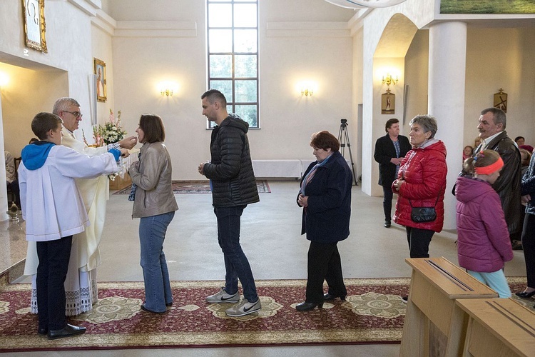 Maryja pozostaje w Miąsem. Chce odwiedzić każdą rodzinę