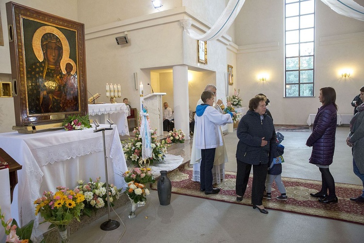 Maryja pozostaje w Miąsem. Chce odwiedzić każdą rodzinę