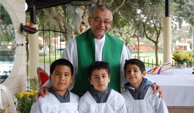 Padre pozdrawia z Peru