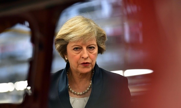 May: W. Brytania czuje się "bezwarunkowo zobowiązana" do ochrony UE