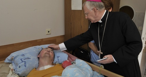 Ewangelia w wymiarze trudu i miłości