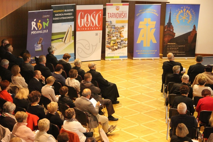 IX Forum Ruchów i Stowarzyszeń - cz. 2