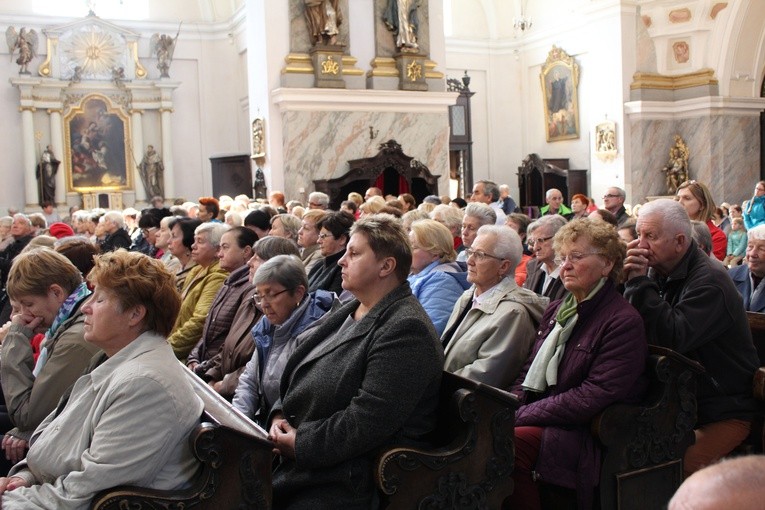 Różańcowa pielgrzymka archidiecezji wrocławskiej 