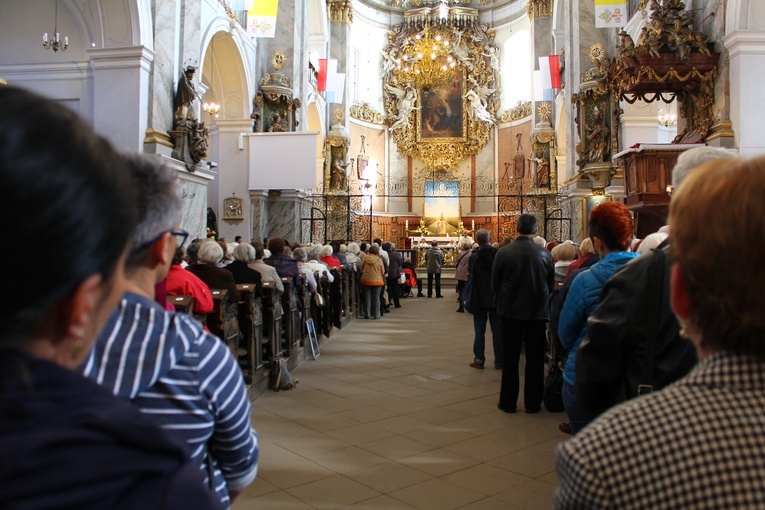 Różańcowa pielgrzymka archidiecezji wrocławskiej 