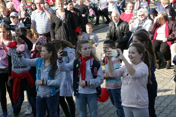 Metropolitalna Pielgrzymka Caritas do Trzebnicy cz.2