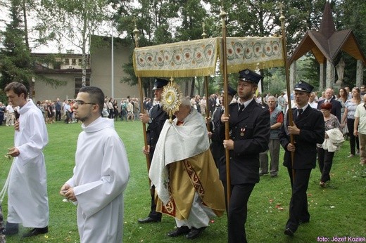 Złoty jubileusz kapłaństwa ks. Eugeniusza Nycza w Porąbce